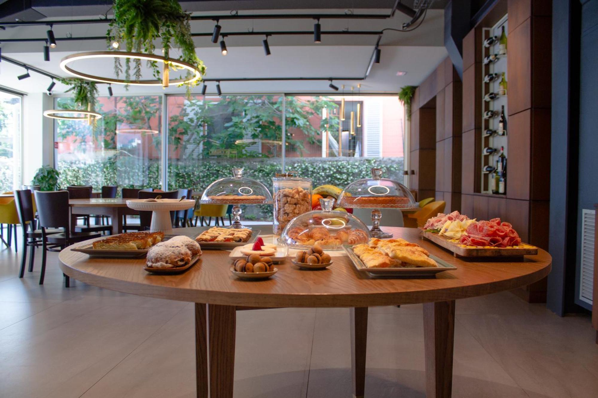 Doride Suites Boutique Hotel 马瑞纳迪卡拉拉 外观 照片