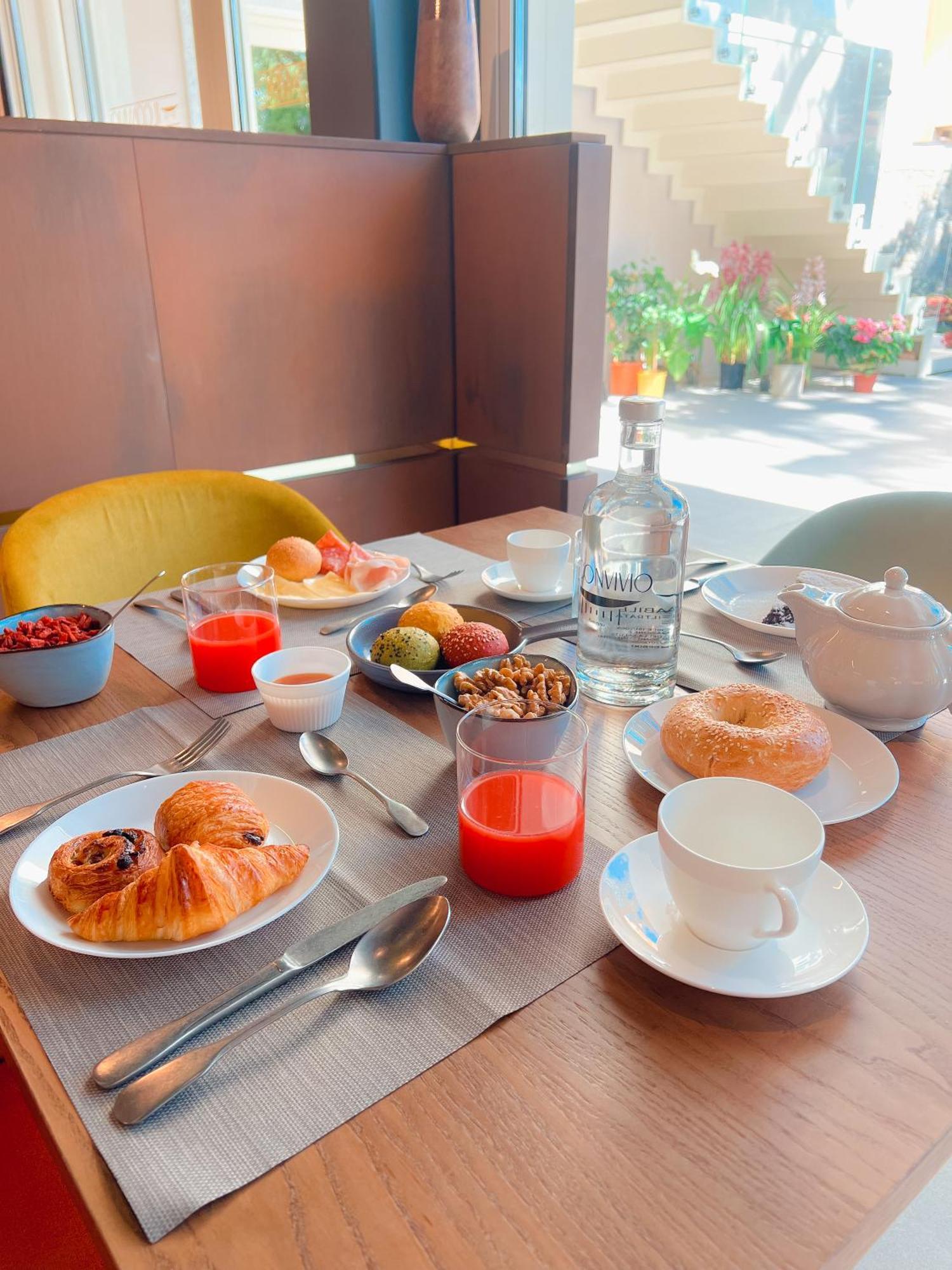 Doride Suites Boutique Hotel 马瑞纳迪卡拉拉 外观 照片